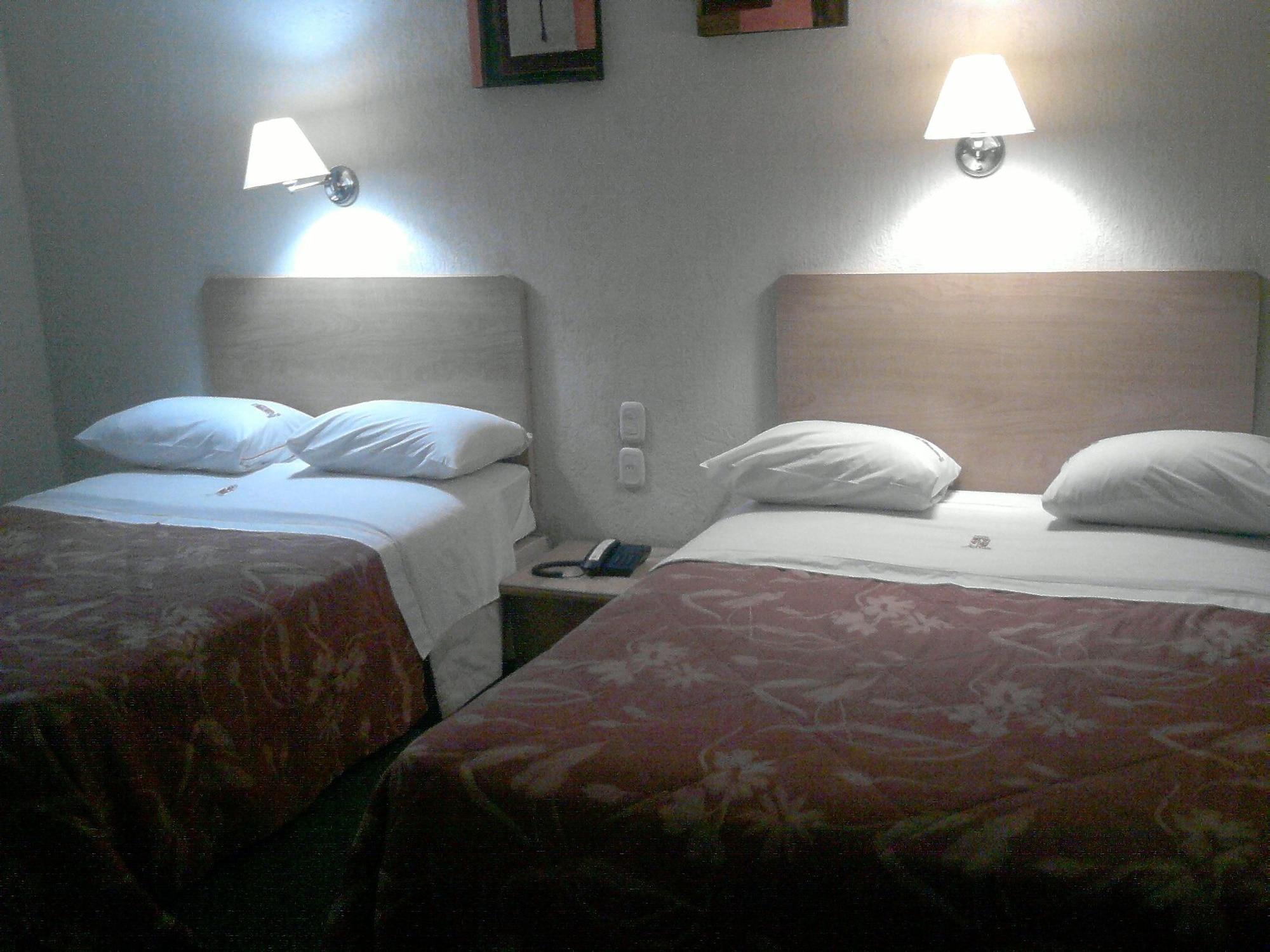 Hotel Castilla Y Leon Guadalajara Luaran gambar