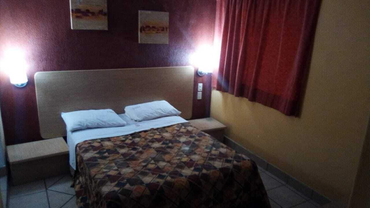Hotel Castilla Y Leon Guadalajara Luaran gambar